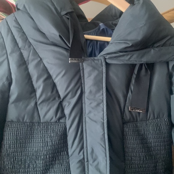 Tahari Down jacket - Picture 4 of 4